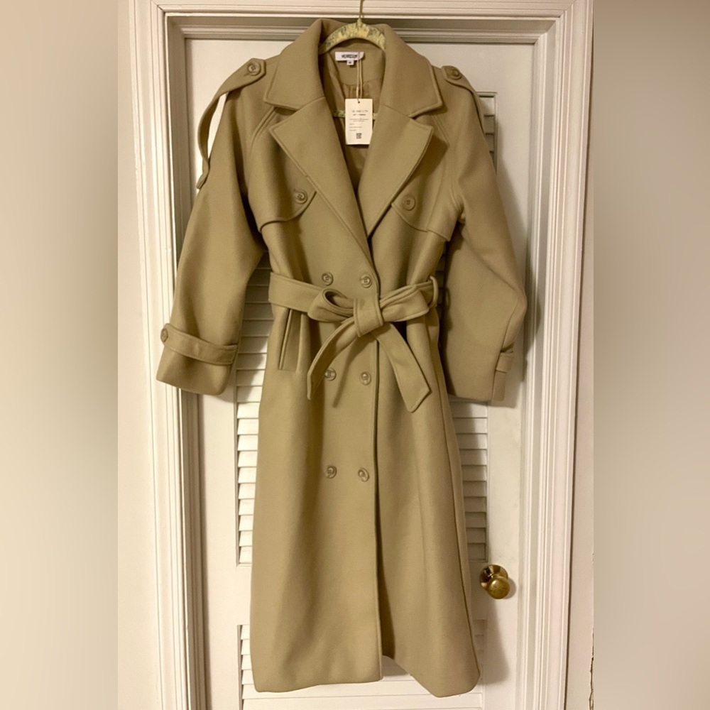 Oversized double-breasted beige tan long coat with belt - Picture 1 of 7